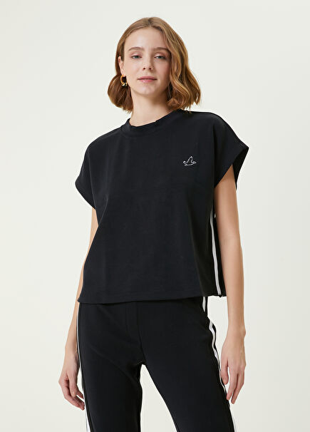 Black Snap Tape Short Sleeve Sweatshirt