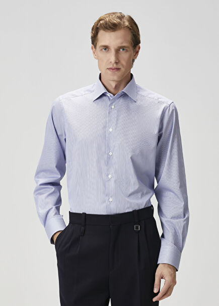 Mavi Çizgili Gömlek