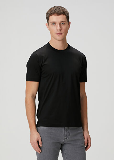 Black T-Shirt