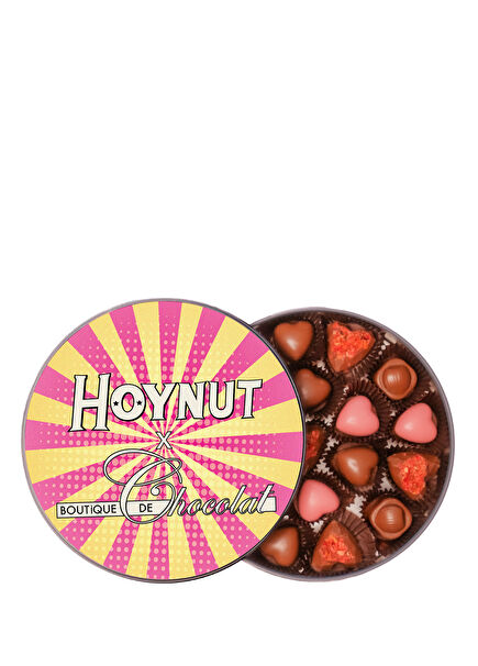 x Boutique De Chocolat Sütlü Fındıklı Çilekli Çikolata 320 gr