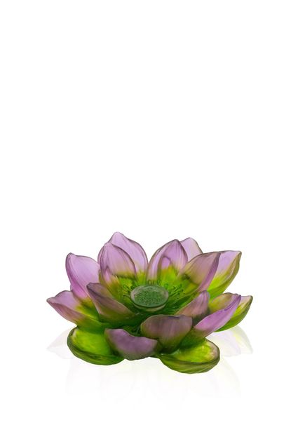 Floral Crystal Object İn The Jardin De Lotus
