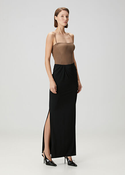 Peplo Black Maxi Skirt