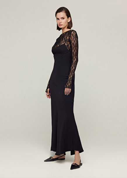 Verev Kesim Siyah Uzun Yırtmaçlı Kadın Elbise