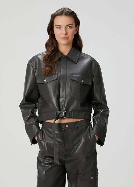 Zaria Koyu Haki Crop Ceket