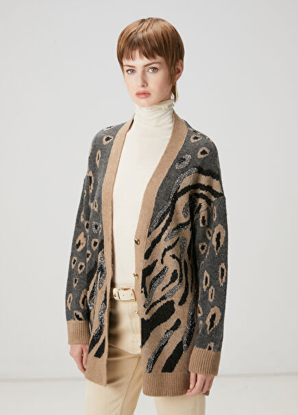 Gri Camel Leopar Desenli Hırka