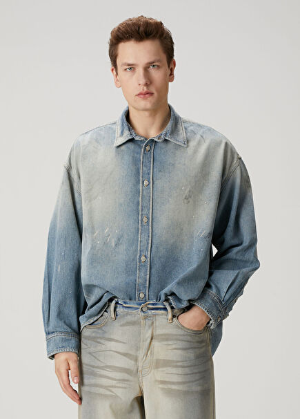 Relaxed Fit Açık Mavi Yıpratmalı Denim Gömlek