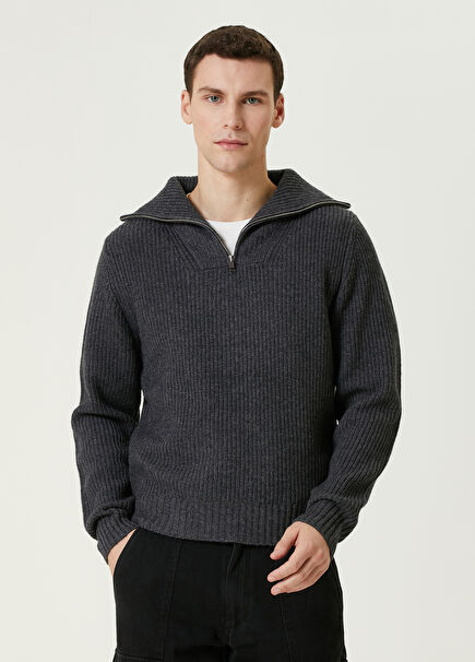 Grey Collar Zipper Wool Sweater