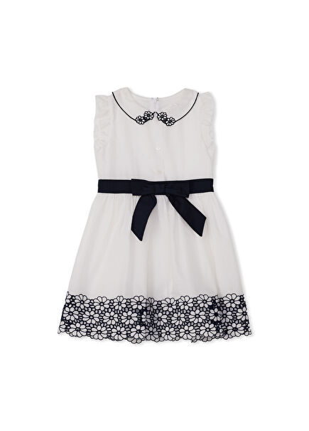 Beyaz Pamuklu Kurdela Detaylı Kız Bebek Elbise