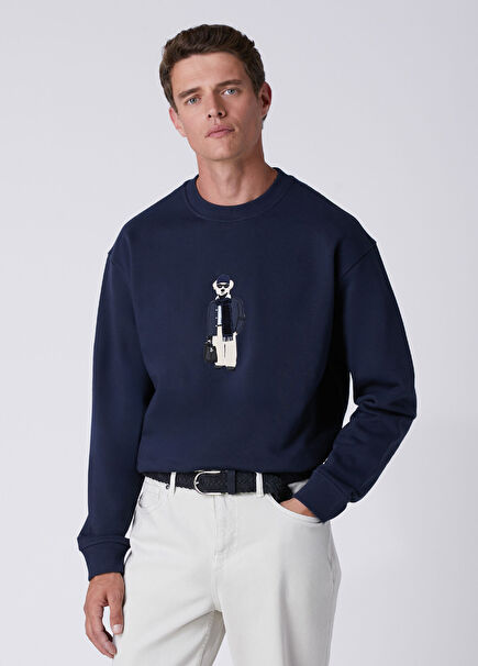 Oversized Sweatshirt With Navy Blue Dog Appliqué