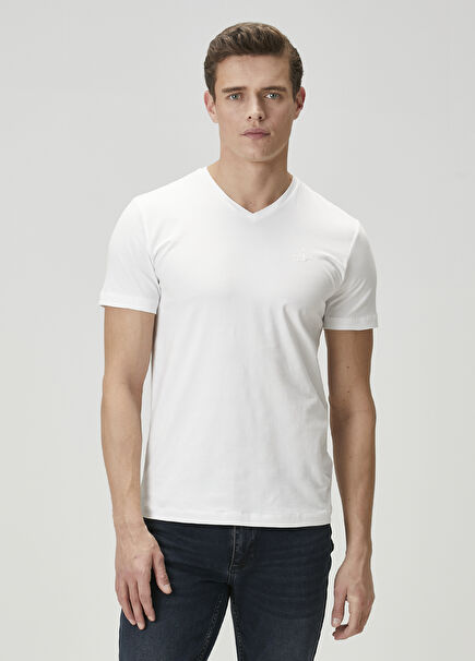 Beyaz V Yaka T-shirt