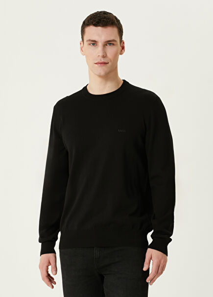 Black Knitwear
