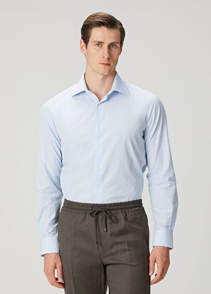 Mavi Beyaz Çizgi Desenli Gömlek