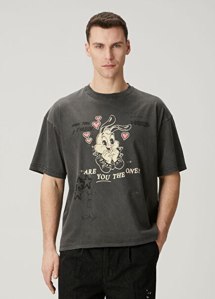 The One Siyah T-shirt