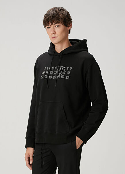 Siyah Kapüşonlu Logo Baskılı Sweatshirt