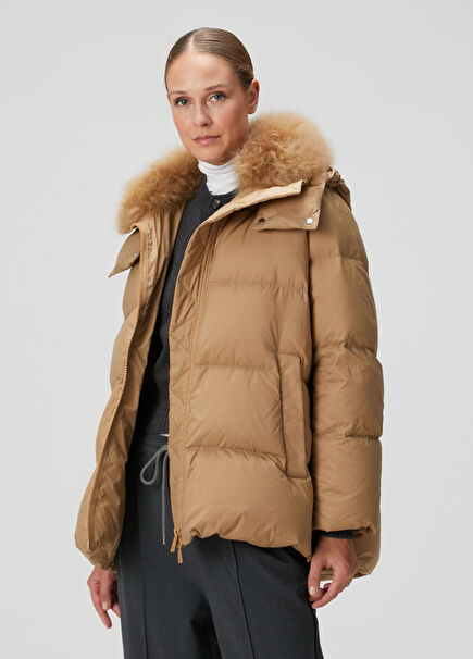 Koyu Bej Kapüşonlu Mont