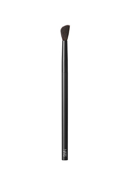 10 Radiant Creamy Concealer Brush