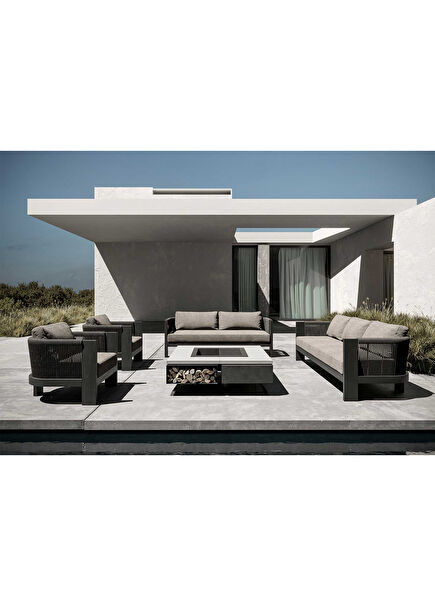 Ralph Noche Black Living Room Set