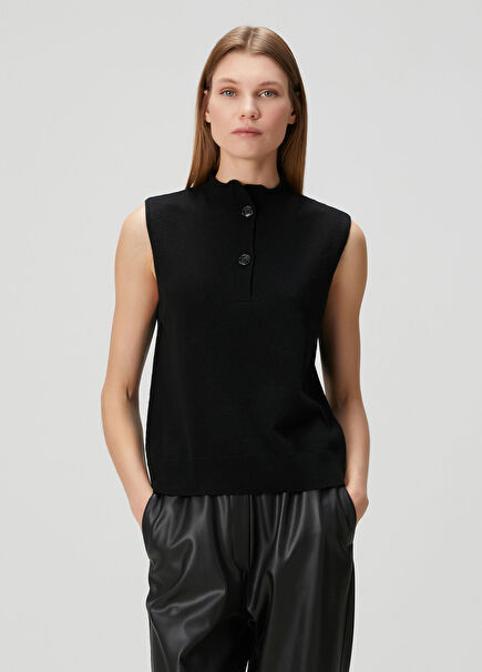 Black Sleeveless Wool Sweater