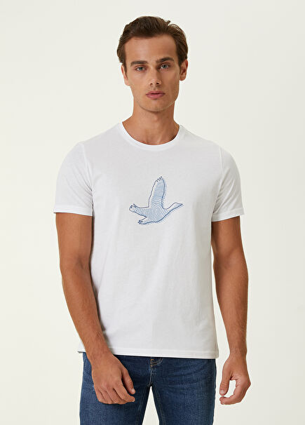 Beyaz Parmak İzi Kaz Baskılı T-shirt