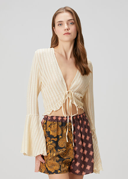 Navarin Krem Jakarlı İpek Hırka