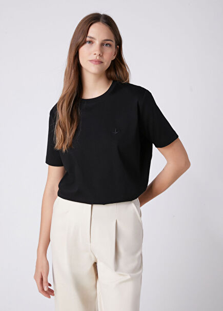 Black Basic T-Shirt