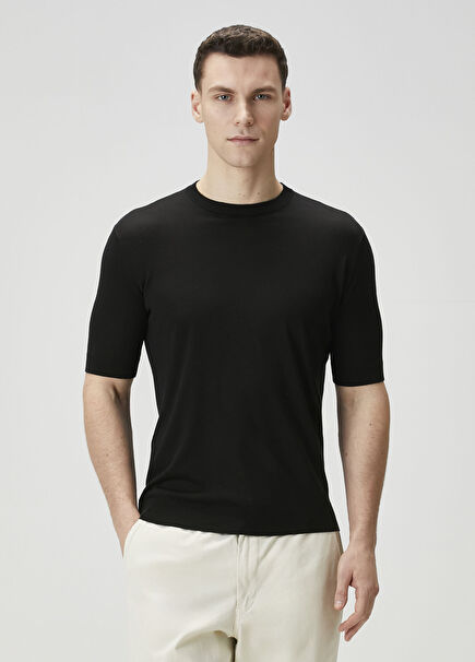 Siyah Kısa Kollu İpek Triko