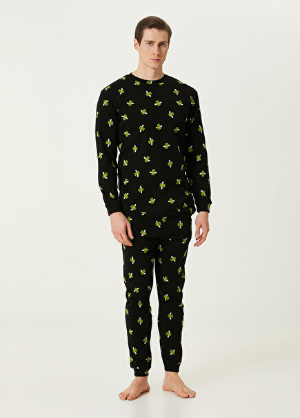 Çok Renkli Baskılı Pijama Seti