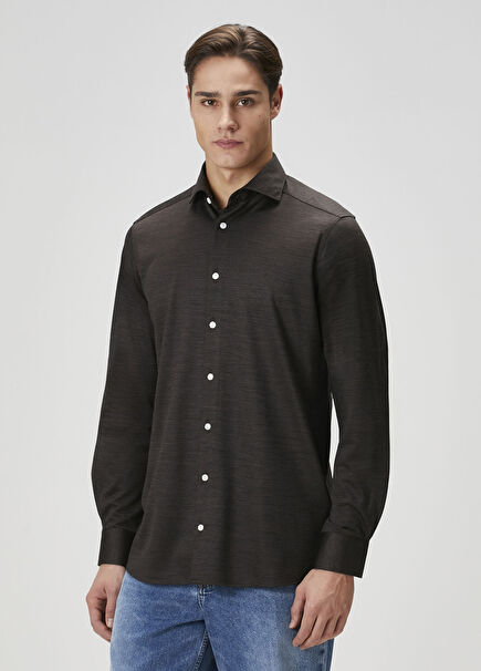 Kahverengi Yün Gömlek