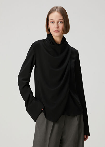 Black Blouse