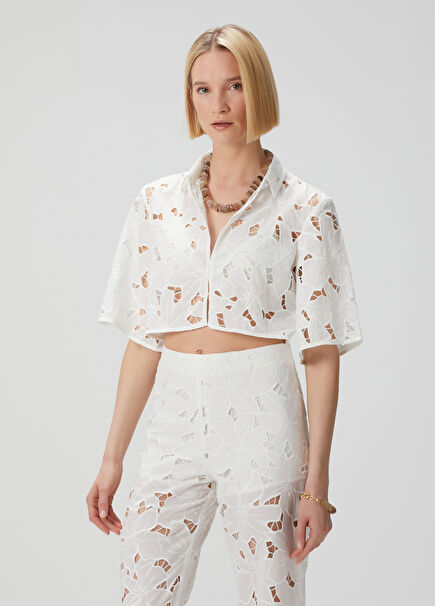 Eloah White Crop Shirt