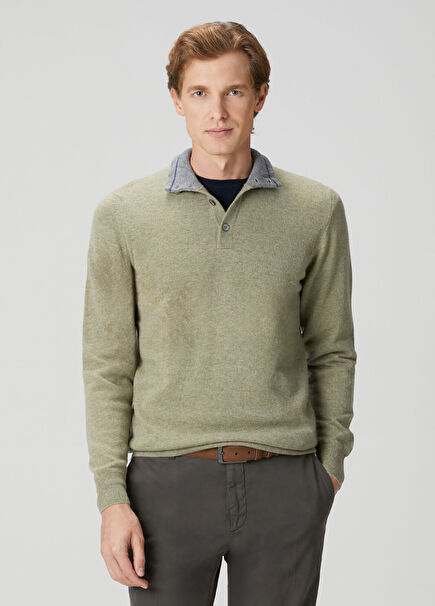 Yeşil Yakası Düğmeli Yün Kazak