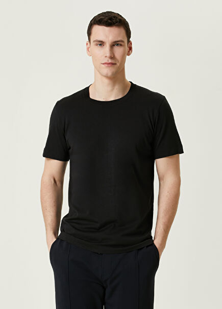 Black Basic T-Shirt