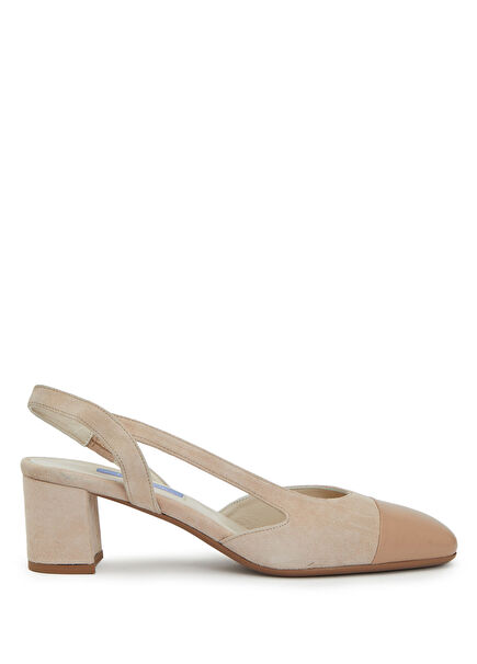 Powder Leather Pump