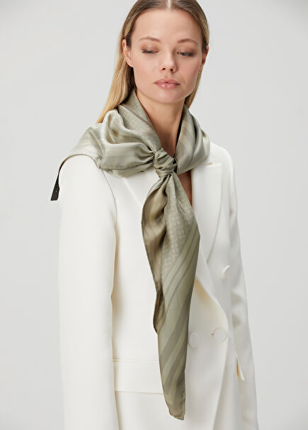 Çağla Monogram Patterned Silk Scarf