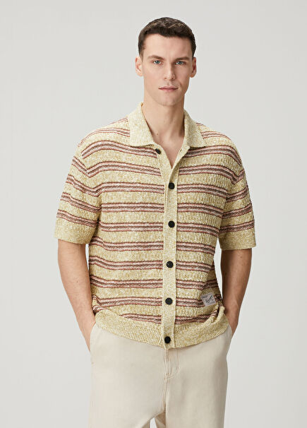Bej Şerit Jakarlı Kısa Kollu Triko Gömlek