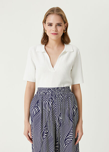 Beyaz Polo Yaka Kazak