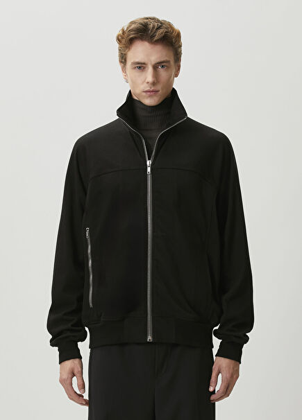 Black Sweatshirt