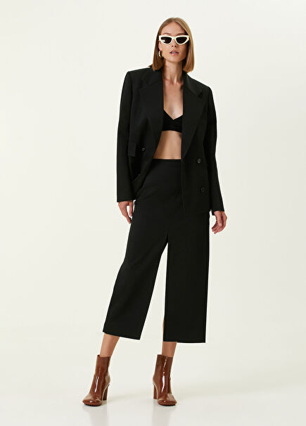 Siyah Yırtmaç Detaylı Midi Yün Etek