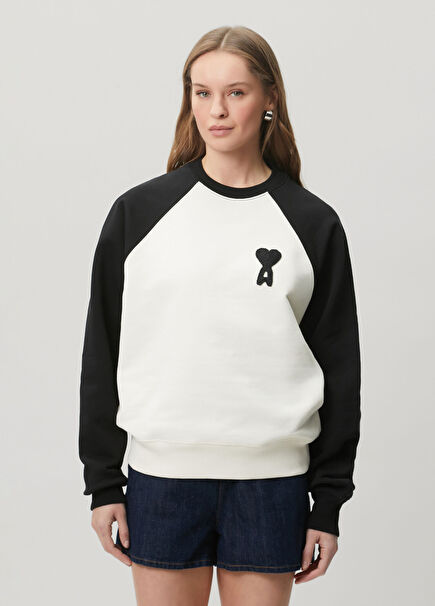 Siyah Beyaz Sweatshirt