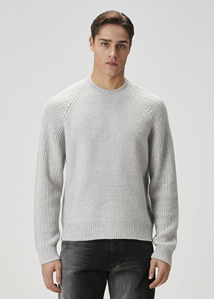 Curved Gri Logo Jakarlı Triko