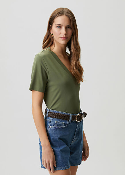 Açık Haki Yanı Yırtmaçlı Basic T-shirt