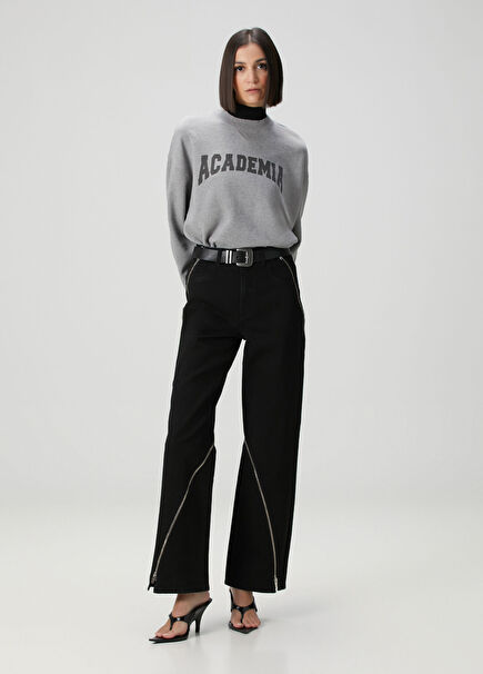 Black Zipper Detailed Jeans