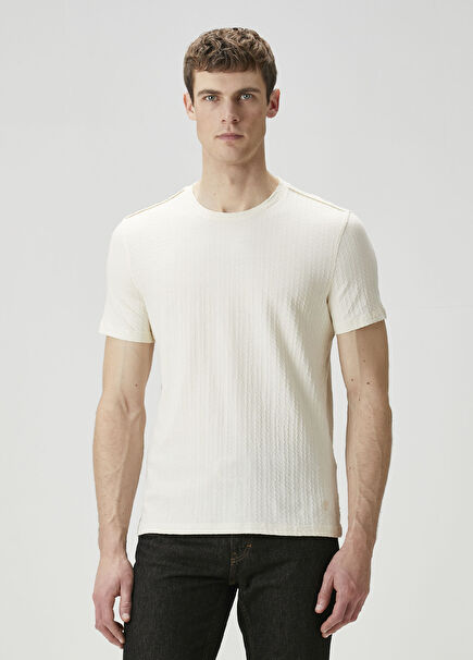 Brasse White Chain Textured T-Shirt