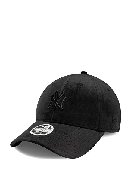 9Forty Neyyan Black Women's Velvet Hat