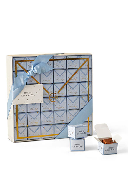 It's a Boy 72 Pieces Cara Almond Baby Chocolate Box