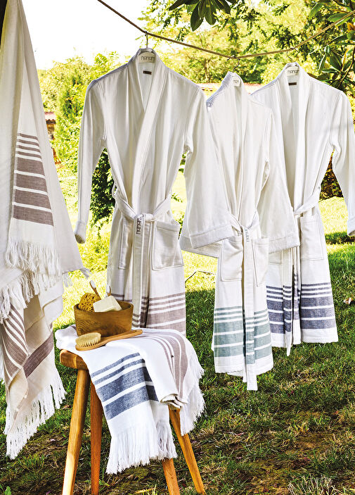 Marine Beyaz Mor Çizgili Unisex Havlu Terlik - Görsel 3