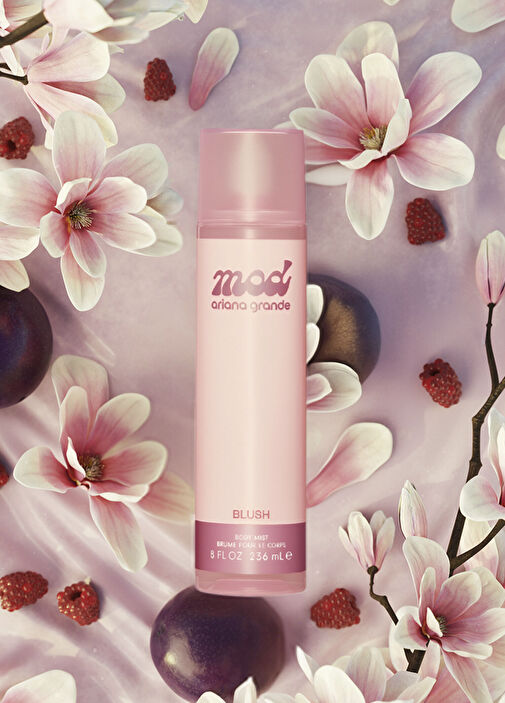 Ariana Grande - MOD Blush Body Mist Vücut Spreyi 236 ml - Şeffaf