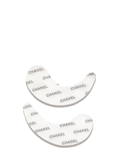 CHANEL - Le Lift Flash Eye Smooths Illuminates