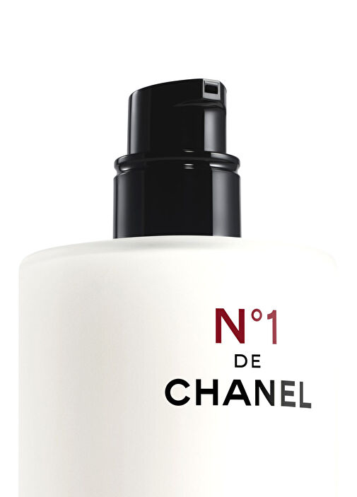 CHANEL - N°1 De Chanel Refining Youth Emulsion 100ML