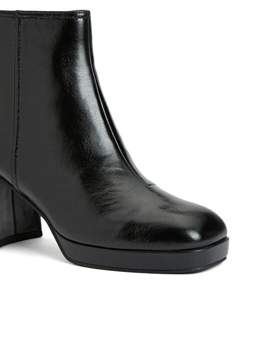 Siyah Kadın Desenli Bot - Görsel 7